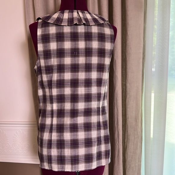 A.N.A Women’s Size Medium Sleeveless Button Down Purple Ruffled Top - Picture 2 of 6